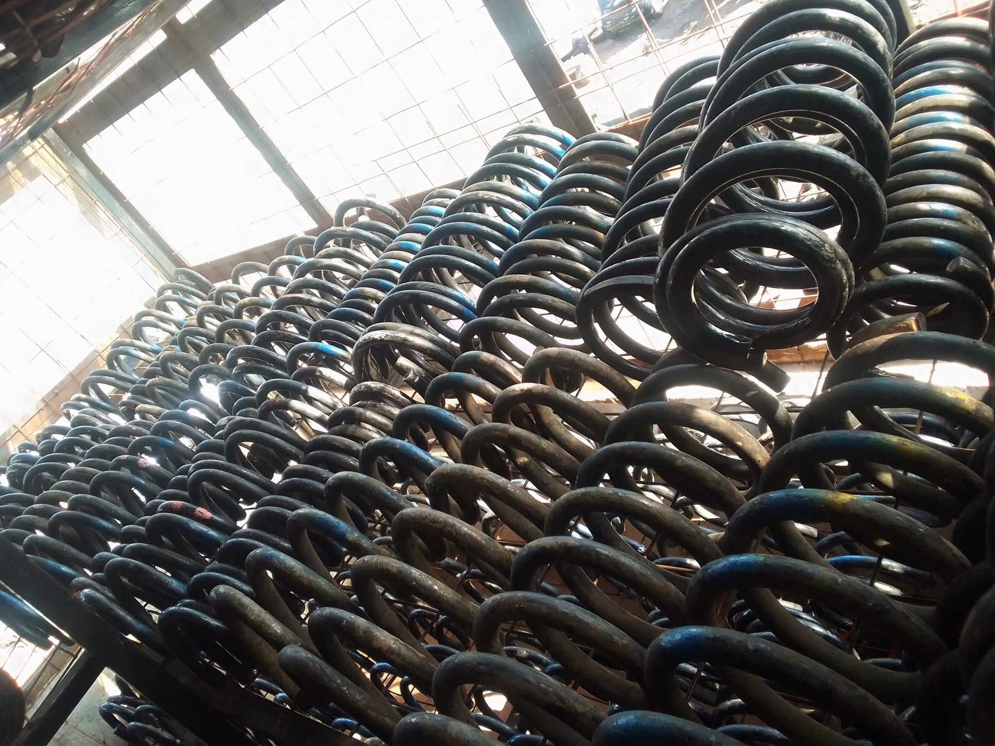 Heavy duty coil springs